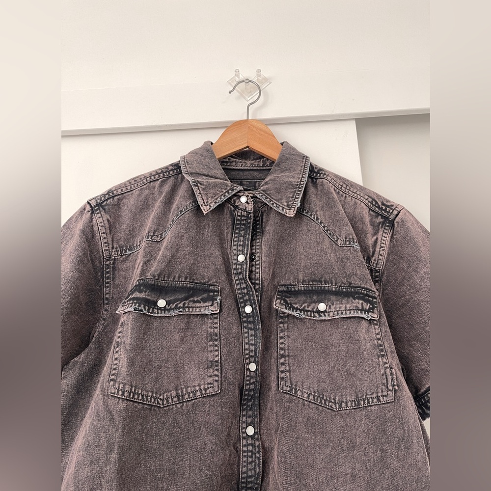 NWOT Free People The Short Of It Distressed Denim Button Collar Blouse Tee Small - Picture 5 of 10